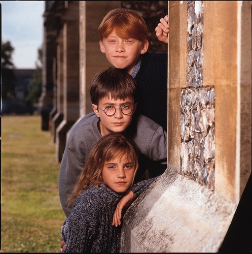  Emma Watson - Photoshoot #001: Harry Potter launching (2000)