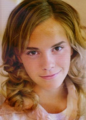  Emma Watson - Photoshoot #009: Feuerkelch Japon Promotion (2004)