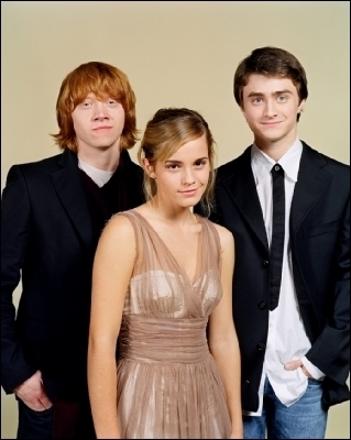 Emma Watson - Photoshoot #014: Life (2004)