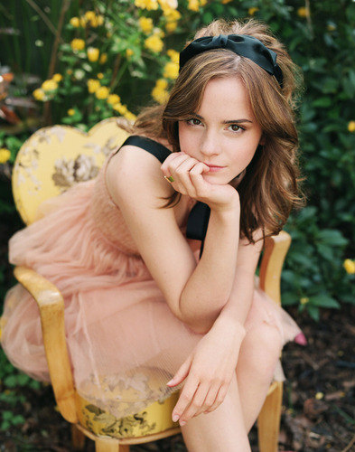  Emma Watson - Photoshoot #037: Bravo (2007)