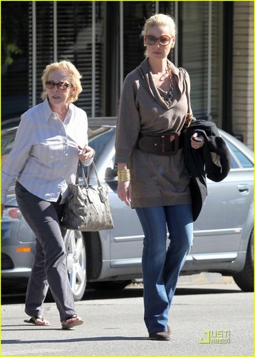  Katherine Heigl: Lunch at Little Dom's