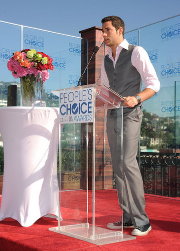 Zachary Levi @ the People's Choice Awards 2011 Nominations Press Conference