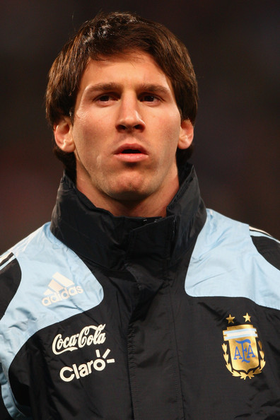 macarena lemos messi. Messi playing for Argentina