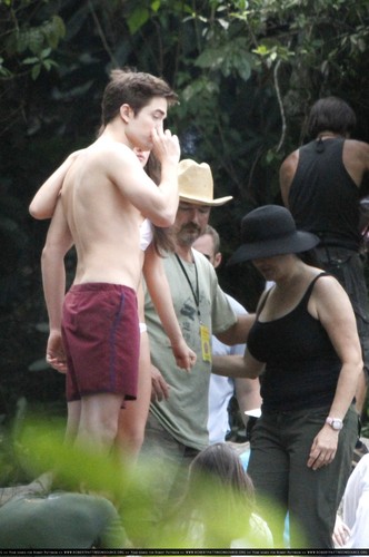  New/HQ pictures of Rob and Kristen in Paraty