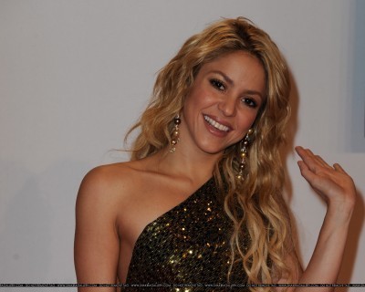  Shakira at the 62nd Bambi Awards 2010 (red carpet)