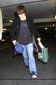 16.11Arriving at the London - daniel-radcliffe photo