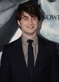 Daniel Radcliffe at the Harry Potter and the Deathly Hallows NYC Premiere- November 15, 2010 - daniel-radcliffe photo