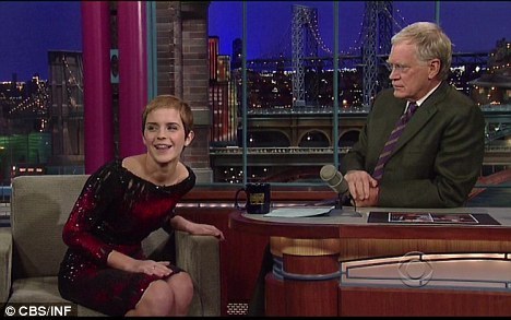  Emma at David Letterman tunjuk