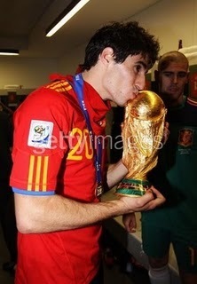  Javi Martinez - Spain 1-0 Netherlands (After the finals in South Africa) WM 2010