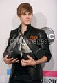 2010 American Music Awards  - justin-bieber photo