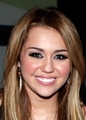 21.11.10 Anniversaire de Miley Cyrus, 18 ans - miley-cyrus photo