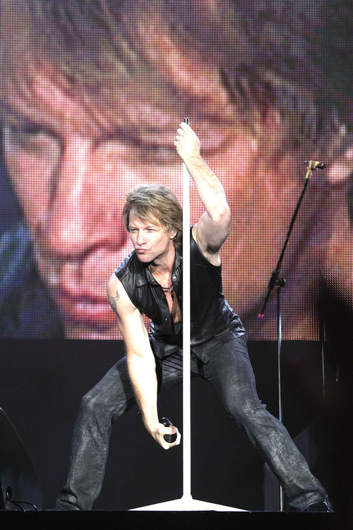JON BONJOVI  Bon Jovi Photo 17174145  Fanpop