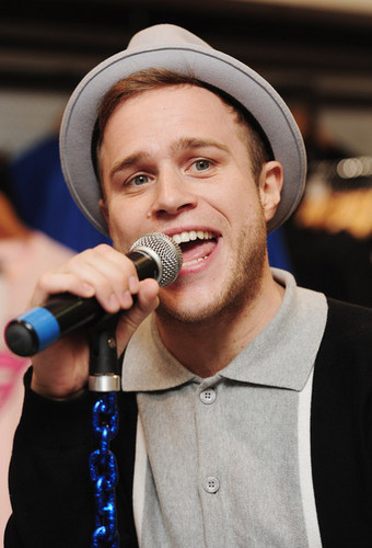  Olly Murs - Signing Session