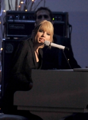  Taylor pantas, swift American Muzik Awards 2010