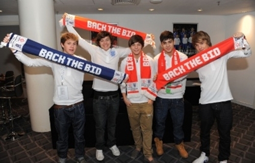  1 Direction Supporting England During Their Game Against France :) x