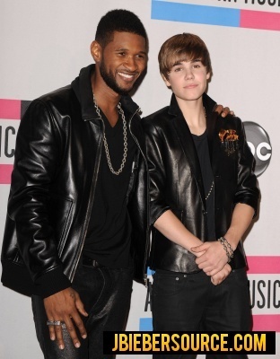  Justin and Ашер in the AMA Press Room