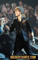 Justin recieving awards at the 2010 VMAs - justin-bieber photo