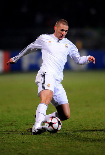  K. Benzema playing for Real Madrid