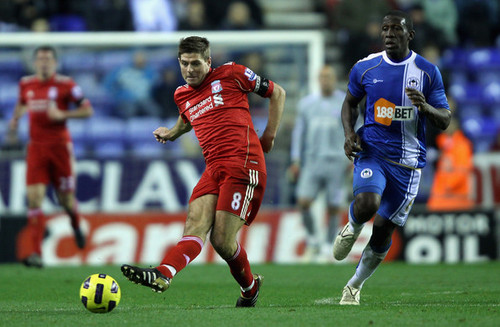  S. Gerrard playing for Liverpool
