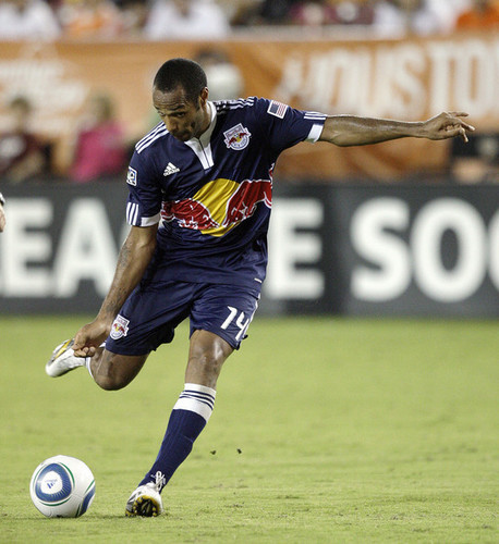 T. Henry playing for New York Red Bull