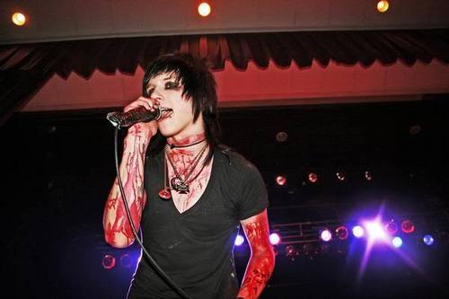 Andy(L)