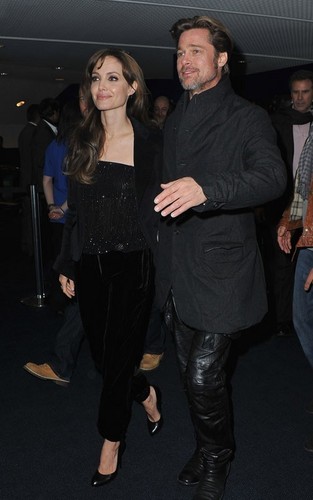  Angelina & Brad @ "Megamind" Pairs Premiere