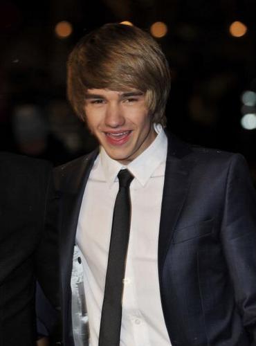 Goregous Liam At Premiere Of Narnia 2 :) x