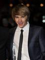 Goregous Liam At Premiere Of Narnia 2 :) x - liam-payne photo