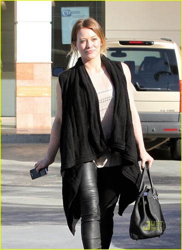 Hilary out in Studio City