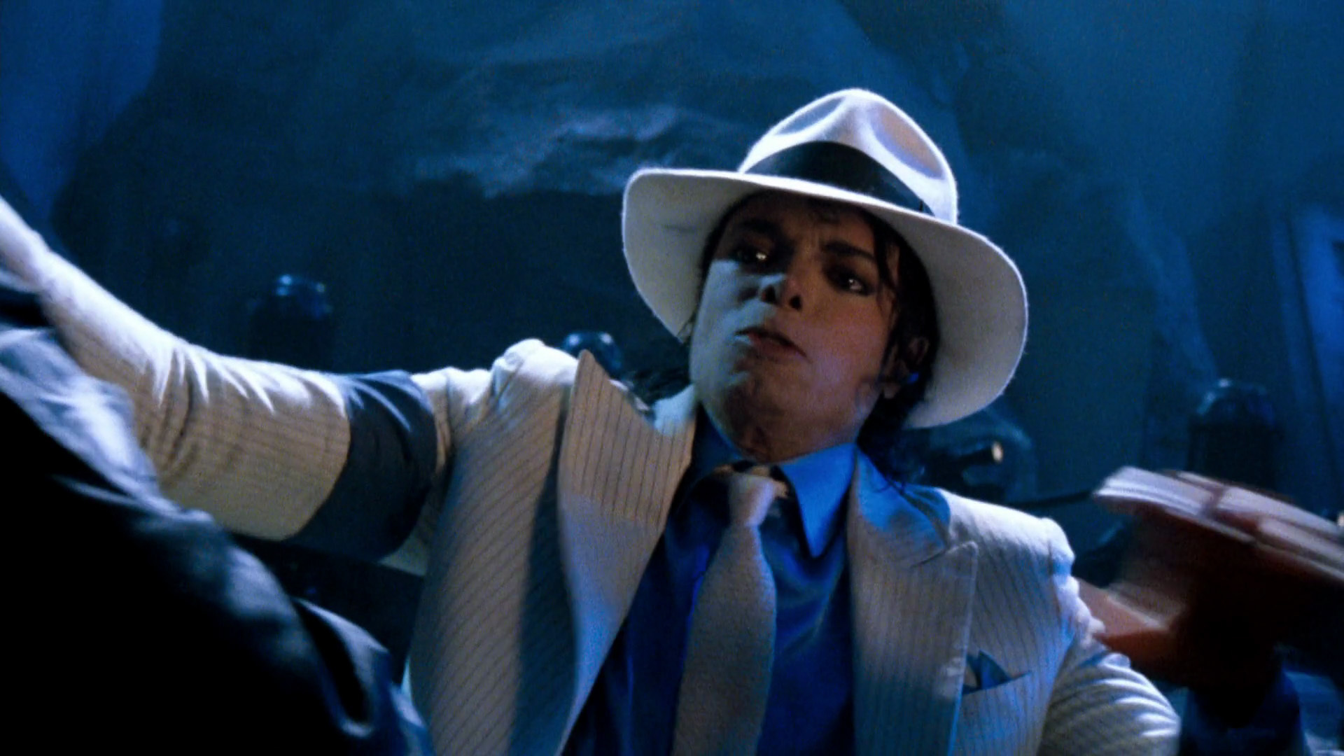 I LUV Smooth Criminal ::CrissloveMJ:: - Michael Jackson ...