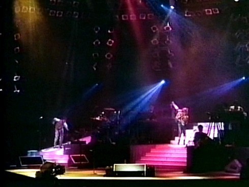  ম্যাডোনা Live From Detroit, Michigan - "The Virgin Tour"