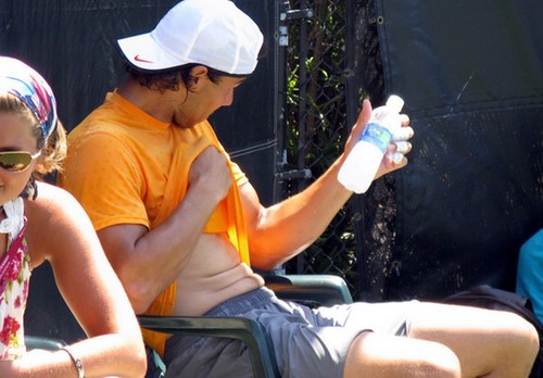  Rafa showed permitted belly!