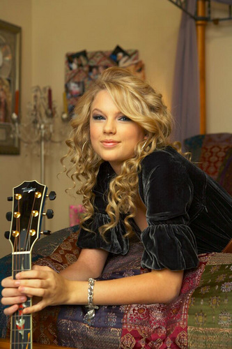 Taylor Swift - Photoshoot #013: Russ Harrington for People (2007)