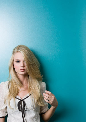 Taylor cepat, swift - Photoshoot #016: US Weekly (2007)