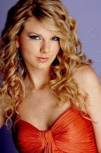  Taylor pantas, swift - Photoshoot #044: MTV (2008)