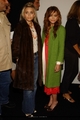 13-09-04 - Mary-kate & Ashley at Marc Jacobs Spring 05 Fashion Show - mary-kate-and-ashley-olsen photo