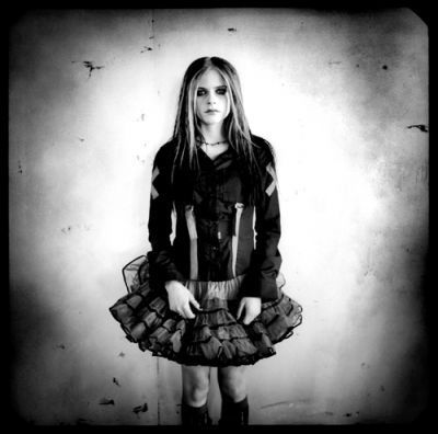  Avril UMS photoshoot