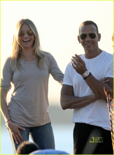  Cameron Diaz & Alex Rodriguez: All Loved Up in Miami!