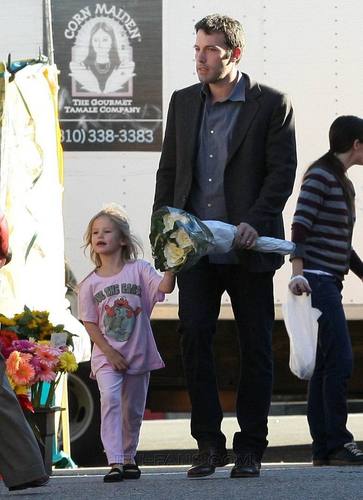 Jen and Ben at Farmer’s Market With Their Daughters!