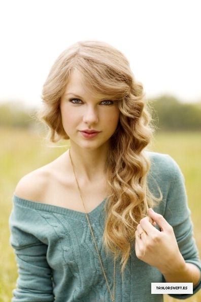 People 2010 photoshoot [Untagged] - Taylor Swift 396x594