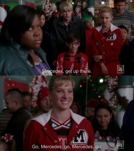 A Very Glee Christmas!