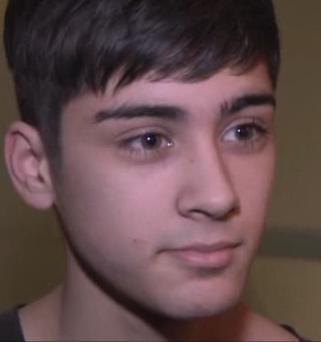  Sizzling Hot Zayn (He Owns My cuore & Always Will) Those Sparkling Coco Eyes :) x