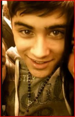 Sizzling Hot Zayn (Rare Pic) He Owns My puso & Always Will (Those Coco Eyes) :) x
