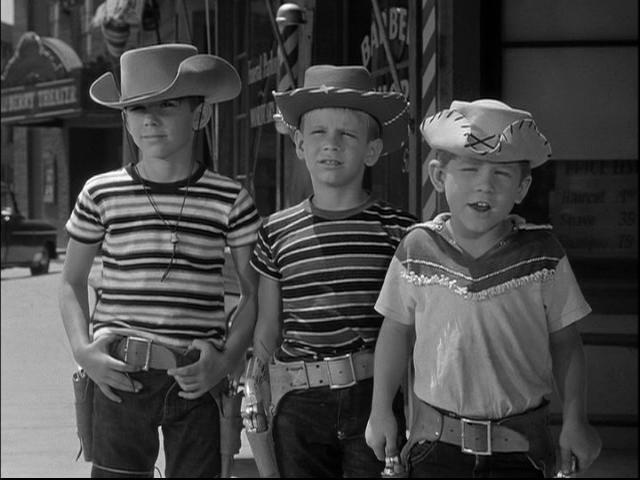 1x06-Runaway-Kid-the-andy-griffith-show-17844612-640-480.jpg