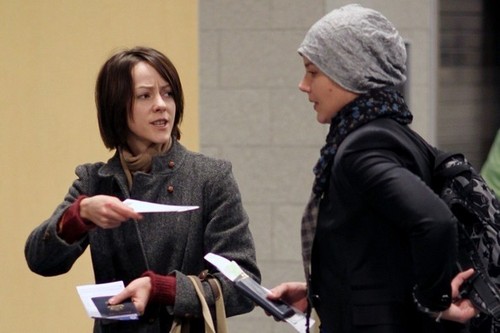  Jena Malone departing from YVR, Vancouver International Airport,November 21, 2010