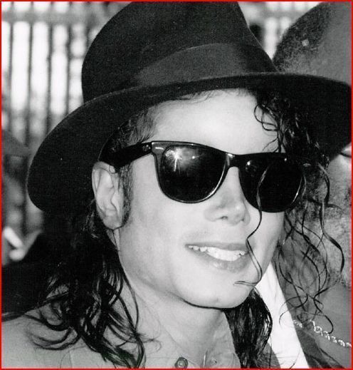 MJ-Sexy-Pics-3-niks95-and-mjfanforever22-17906671-496-519.jpg