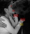 Proof that the pic of Selena & Justin kissing is FAKE!! - justin-bieber photo