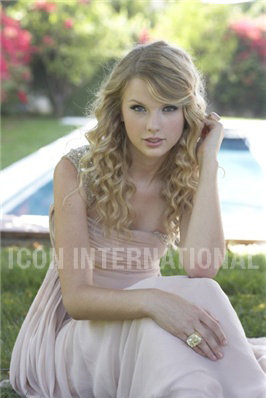  Taylor rapide, swift - Photoshoot #055: US Weekly (2008)