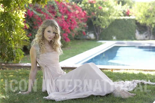  Taylor 빠른, 스위프트 - Photoshoot #055: US Weekly (2008)