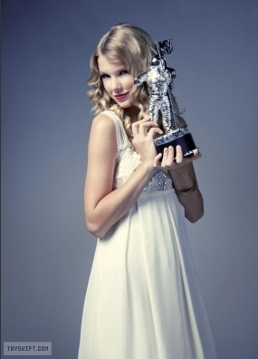  Taylor 迅速, 斯威夫特 - Photoshoot #085: VMAs promos (2009)
